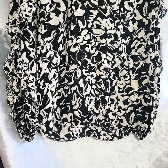 New Shoshanna Cardinale V-neck Floral Blouse Ruffled Sleeves Anthropologie - Picture 4 of 9